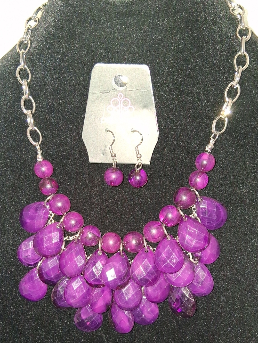 paparazzi Purple Teardrop Bib Necklace & Earring Set